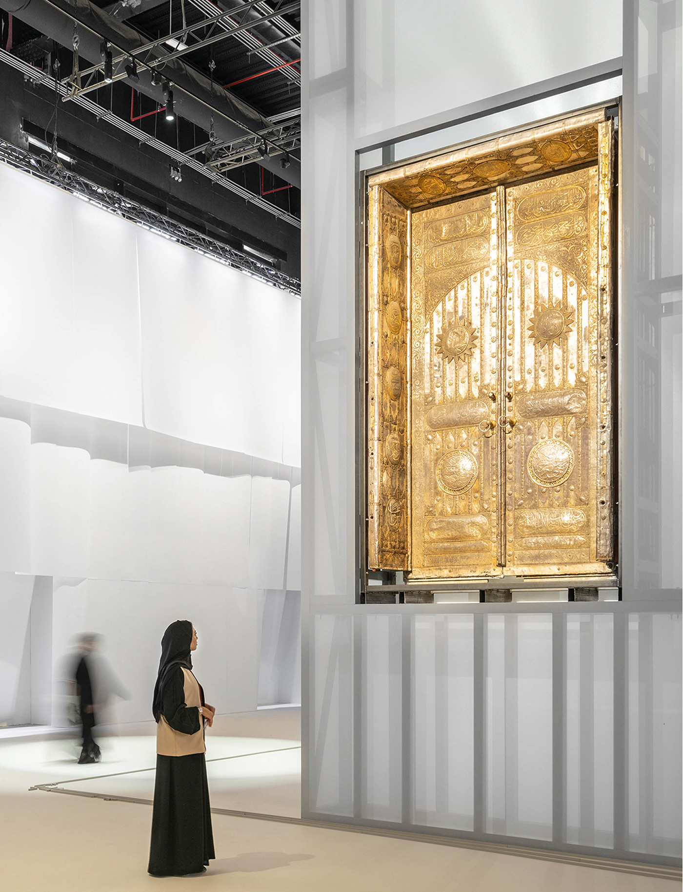 110 119 Feat Sumayya4