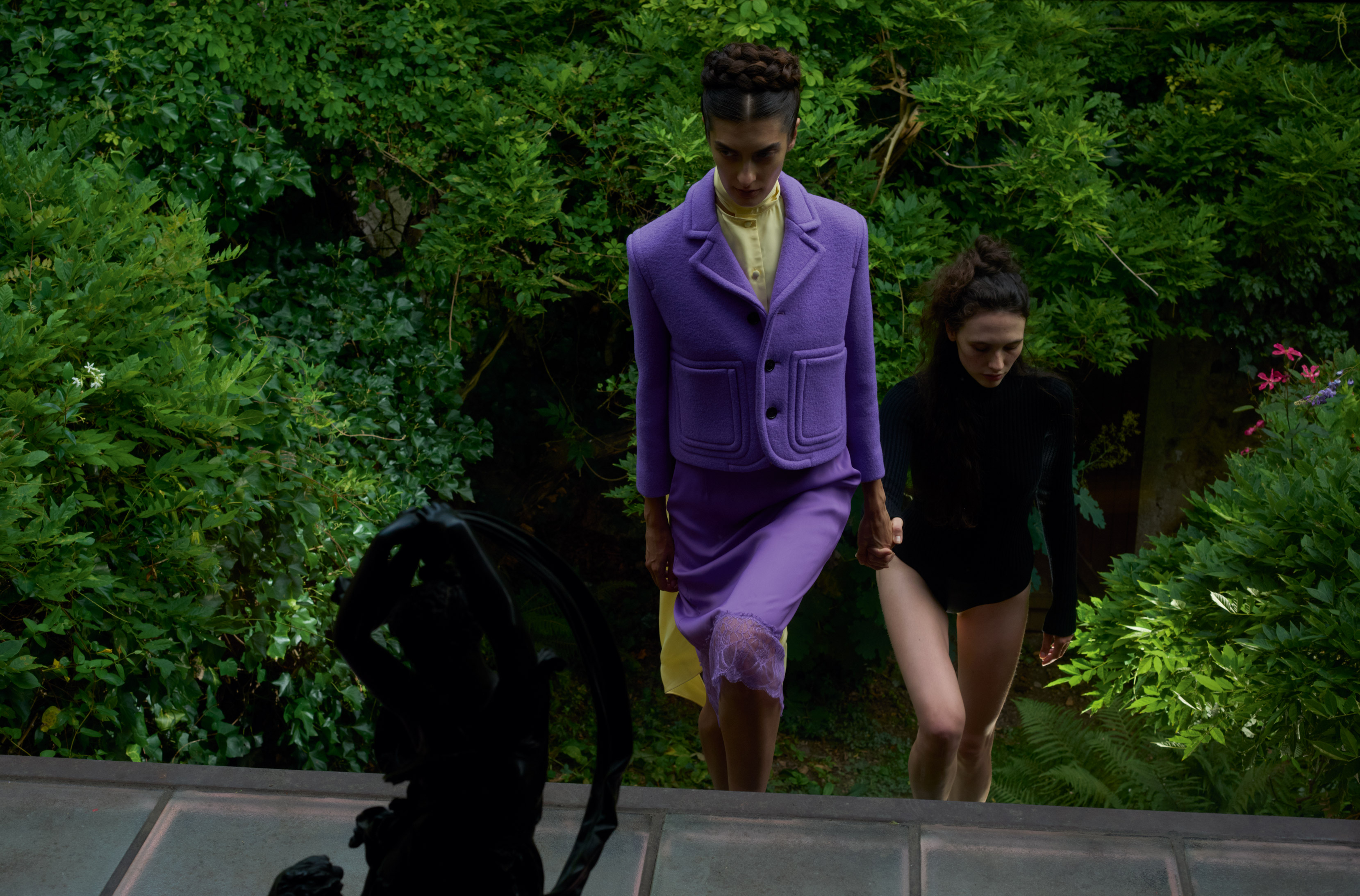 250714 TANK THENEST 060 399 RGB